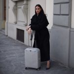 Vali Kéo Size 20: Người Bạn Đồng Hành Hoàn Hảo Cho Mọi Chuyến Đi